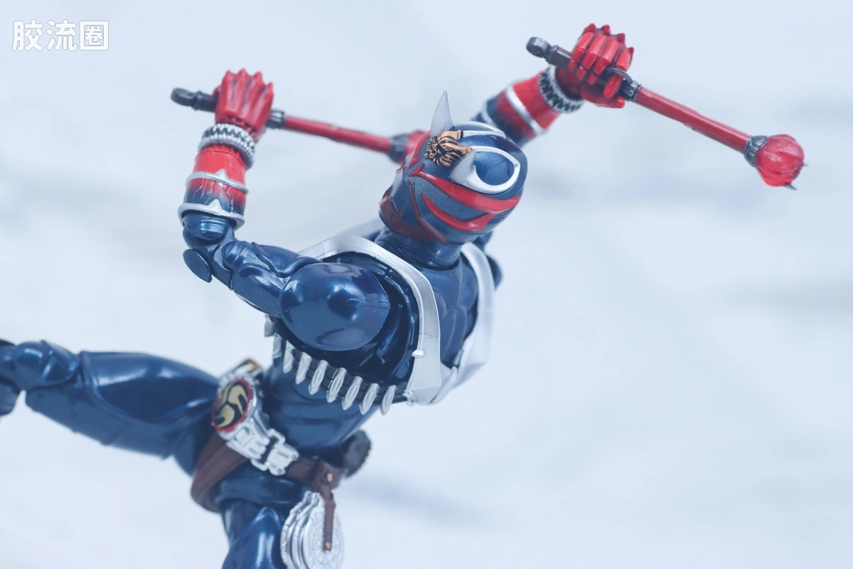 SHF 真骨雕假面骑士系列 假面骑士响鬼 20th Anniversary Ver. - 图片